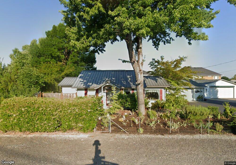 3411 Hanley Rd, Central Point, OR 97502 - photo 1