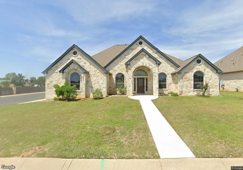 201 Dudley Way, Fredericksburg, TX 78624 - photo 1