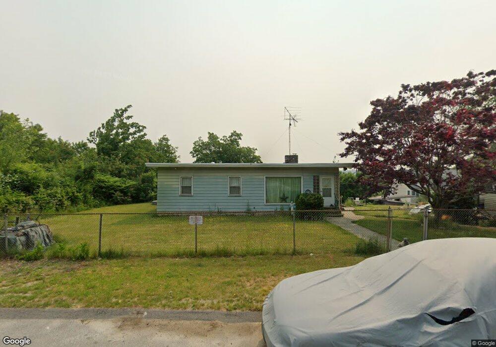 24 Shannon St, Worcester, MA 01604 - photo 1