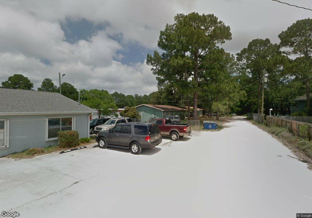 8410 Racing Ln, Navarre, FL 32566 - photo 1