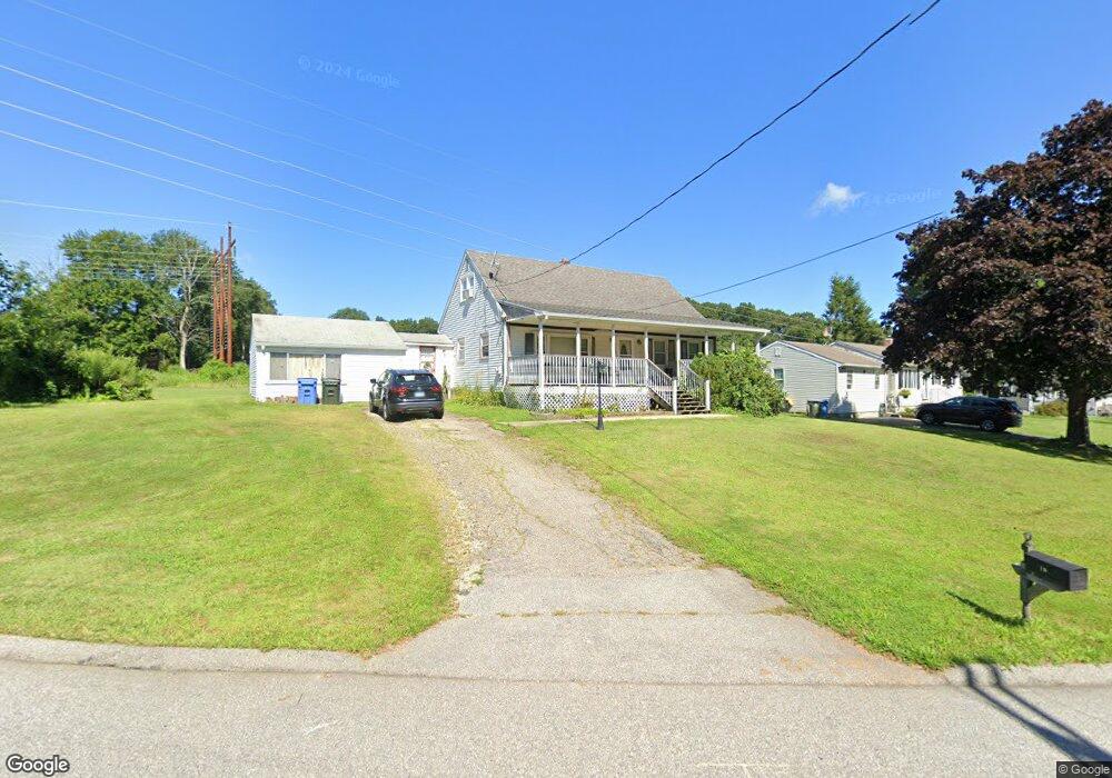 10 Beechwood Blvd, Norwich, CT 06360 - photo 1