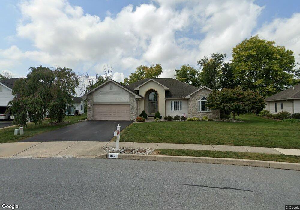 563 Blossom Trail, Mount Joy, PA 17552 - photo 1