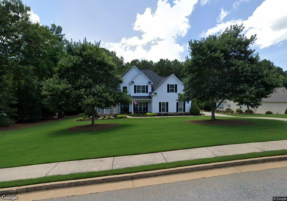 211 Beaconsfield Dr, Sharpsburg, GA 30277 - photo 1