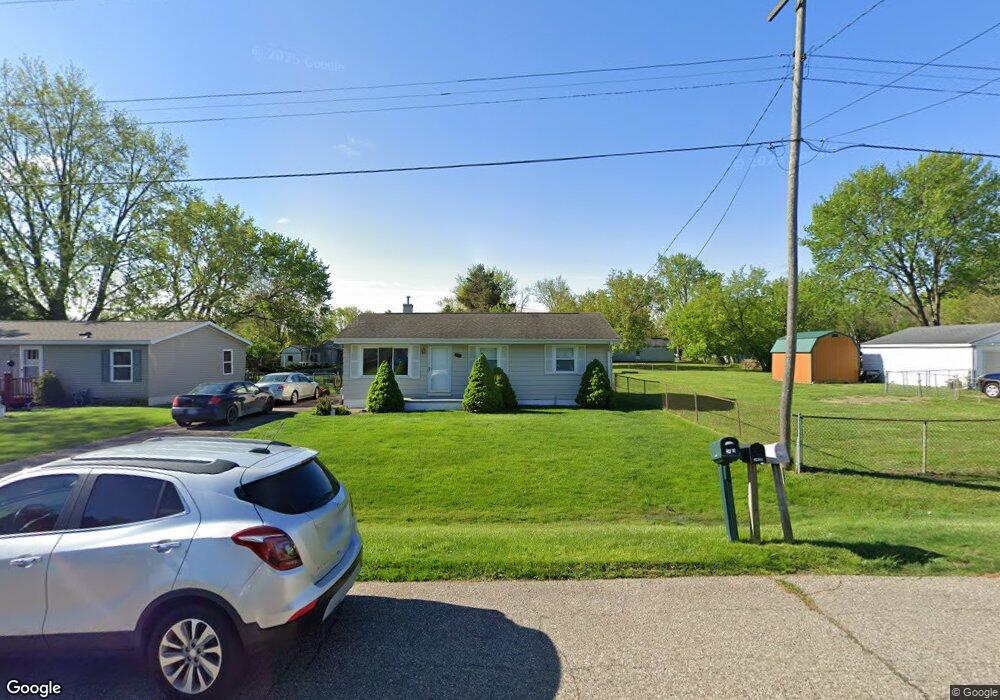 2439 Sue Ann Ln, Flint, MI 48507 - photo 1