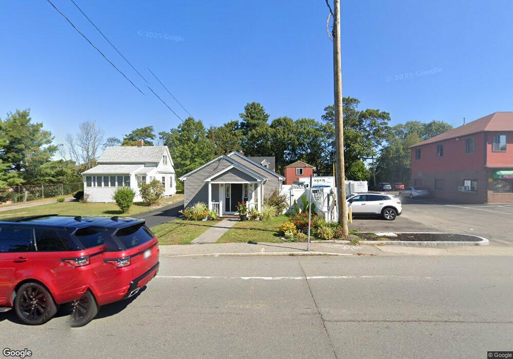 848 Washington St unit 1, East Weymouth, MA 02189 - photo 1