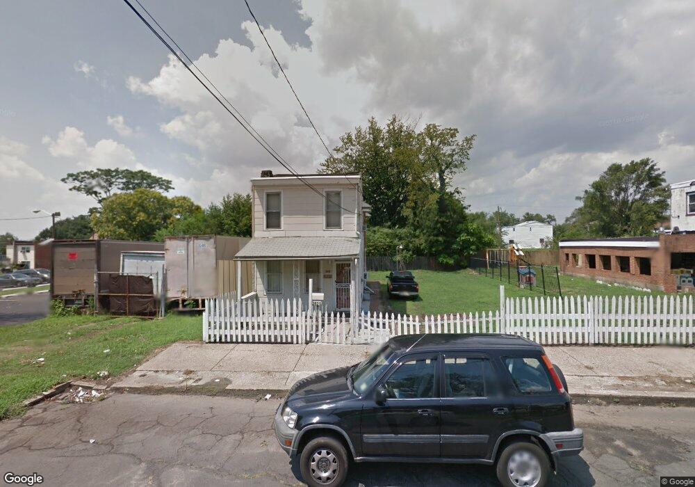 2829 Saunders St, Camden, NJ 08105 - photo 1