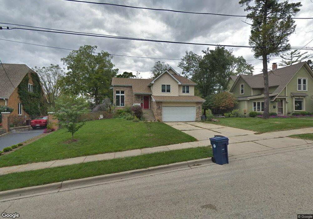 14 N Hubbard St, Algonquin, IL 60102 - photo 1