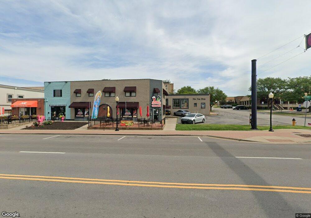 11218 Johnson Dr, Shawnee, KS 66203 - photo 1