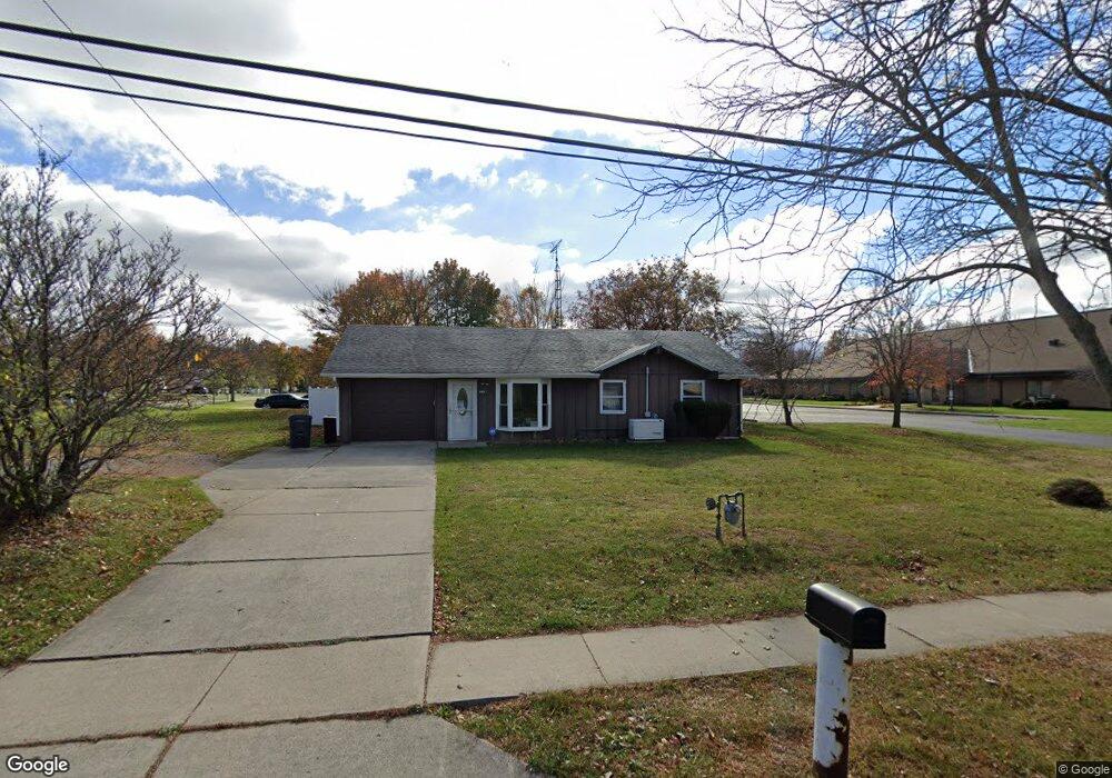 1175 Brower Rd, Lima, OH 45801 - photo 1