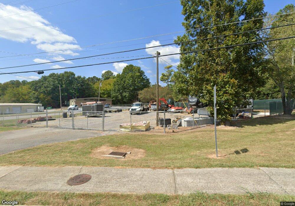 204 Newtown Rd NE, Calhoun, GA 30701 - photo 1