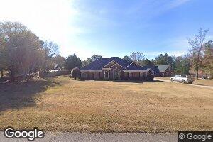 281 Lake Harding Dr, Hamilton, GA 31811