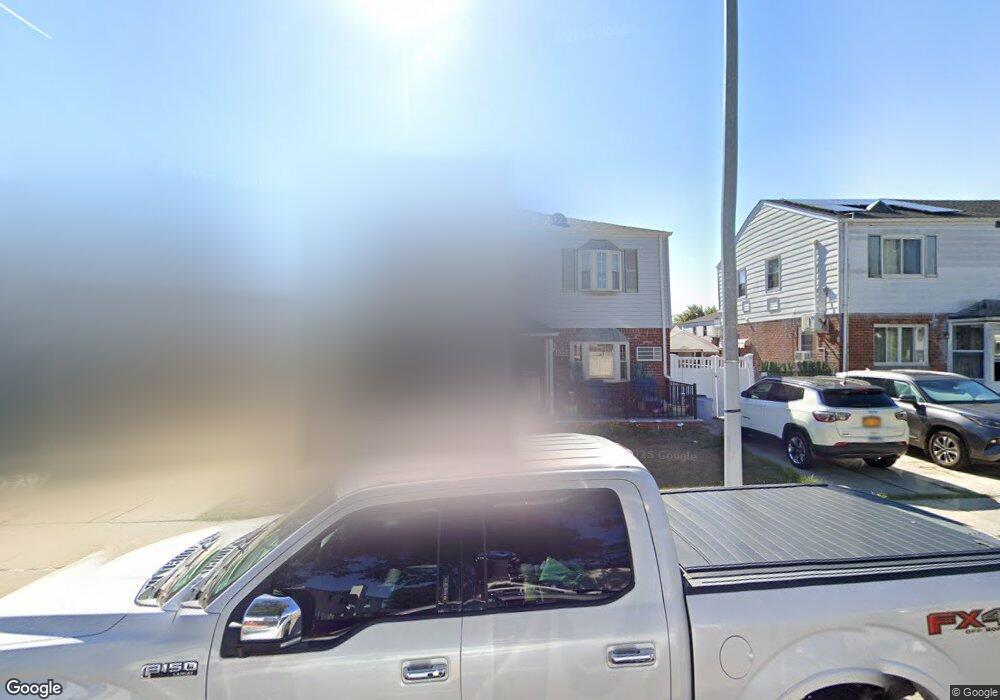 7752 251st St, Bellerose, NY 11426 - photo 1