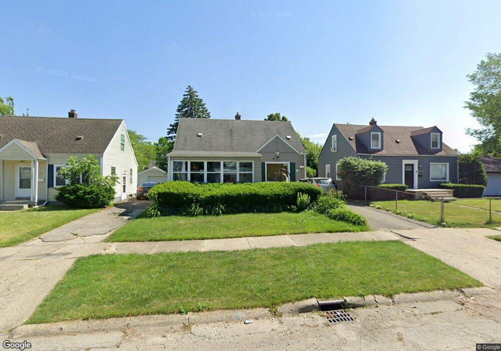 725 Alvord Ave, Flint, MI 48507 - photo 1