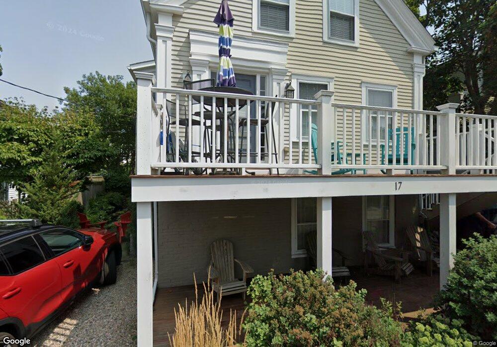 17 Pearl St unit 1, Provincetown, MA 02657 - photo 1