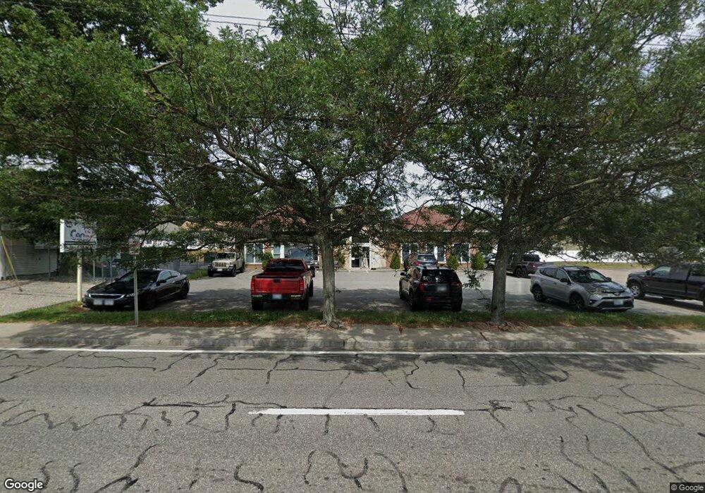 2038 Warwick Ave, Warwick, RI 02889 - photo 1