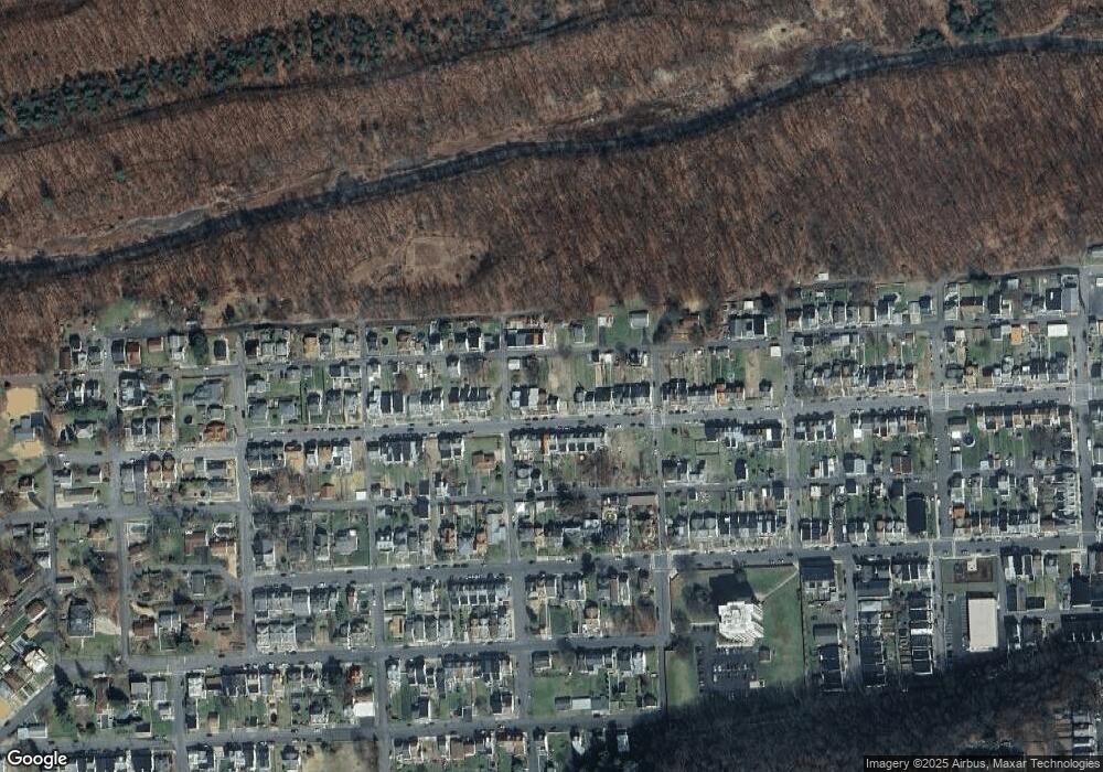 1443 W Walnut St, Coal Township, PA 17866 - photo 1