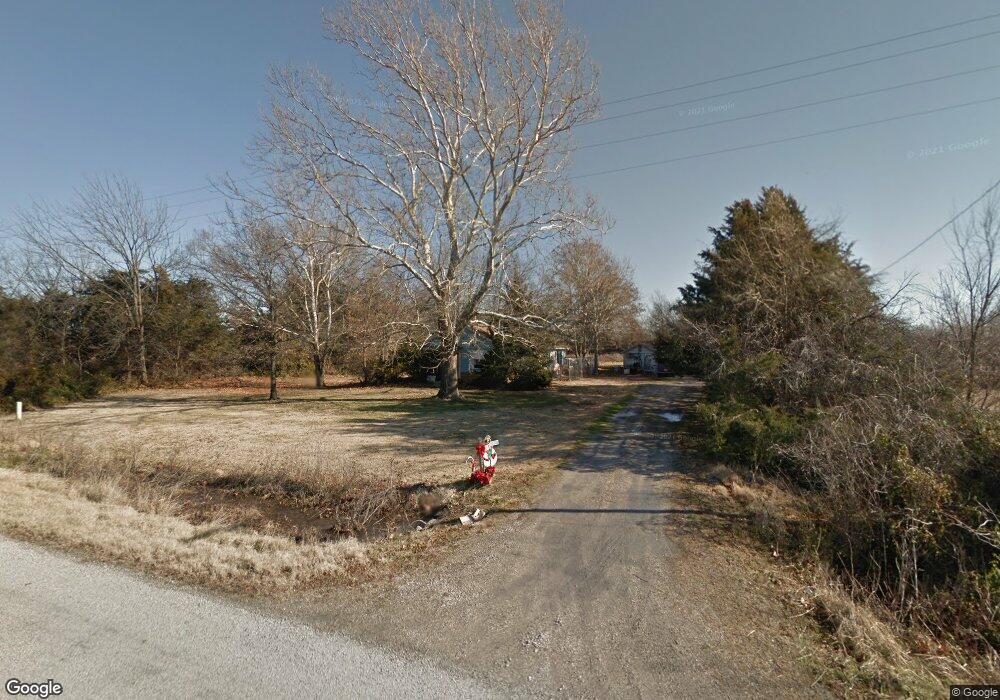 24011 Lyon Rd, Parsons, KS 67357 - photo 1