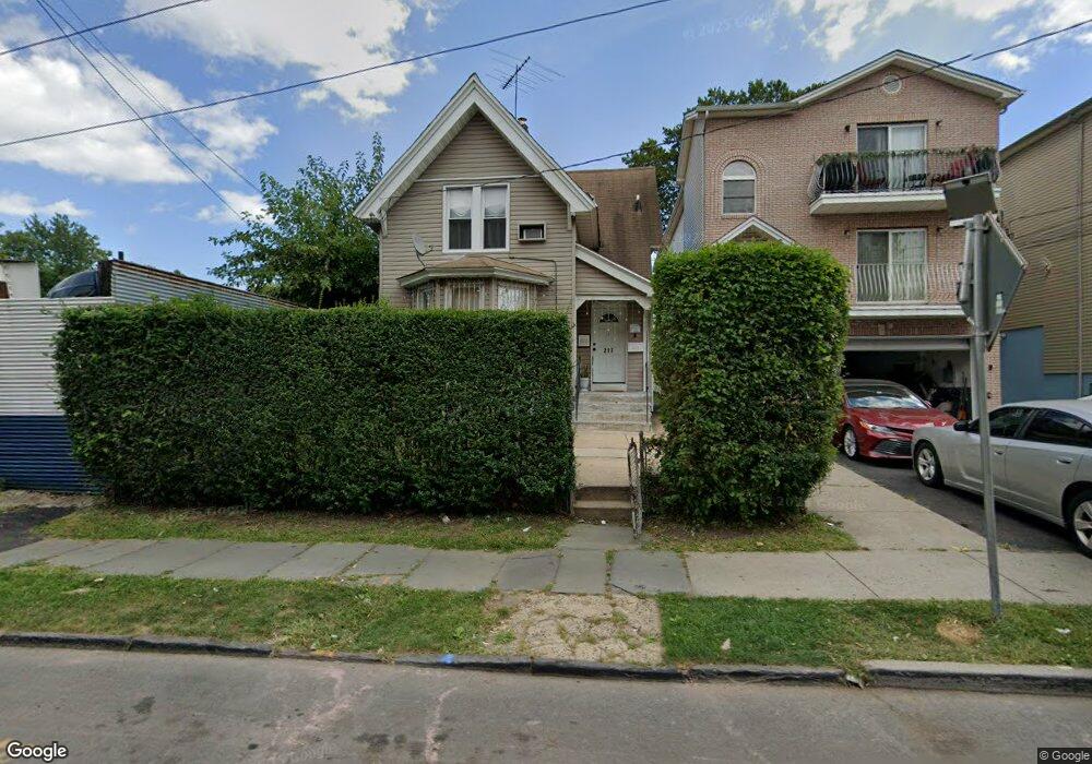 217 Catherine St, Elizabeth, NJ 07201 - photo 1