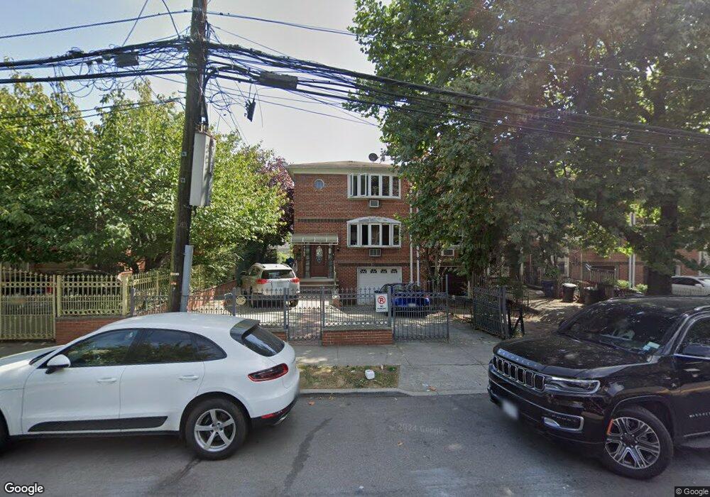 14360 Franklin Ave, Flushing, NY 11355 - photo 1