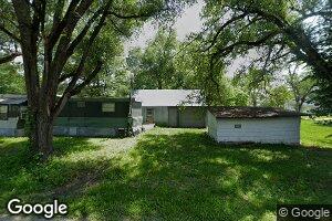 105 E Hickory St, Clarence, MO 63437