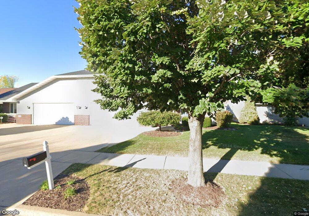 822 Lang Way, Kimberly, WI 54136 - photo 1