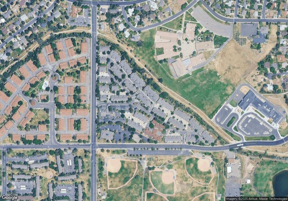 12205 E 2nd Dr, Aurora, CO 80011 - photo 1