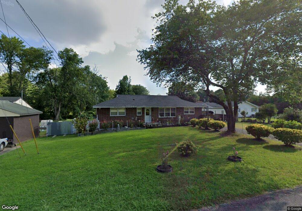 702 Beulah Dr, Dalton, GA 30721 - photo 1