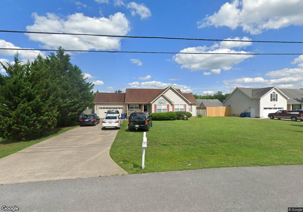 584 Indian Springs Cir, Manchester, TN 37355 - photo 1