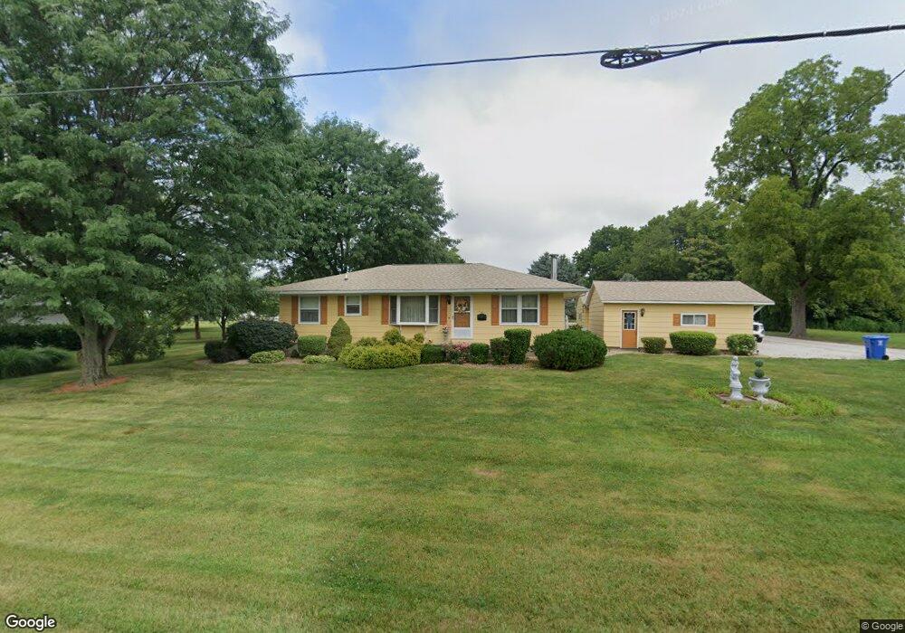 171 N Pitt St, Virginia, IL 62691 - photo 1