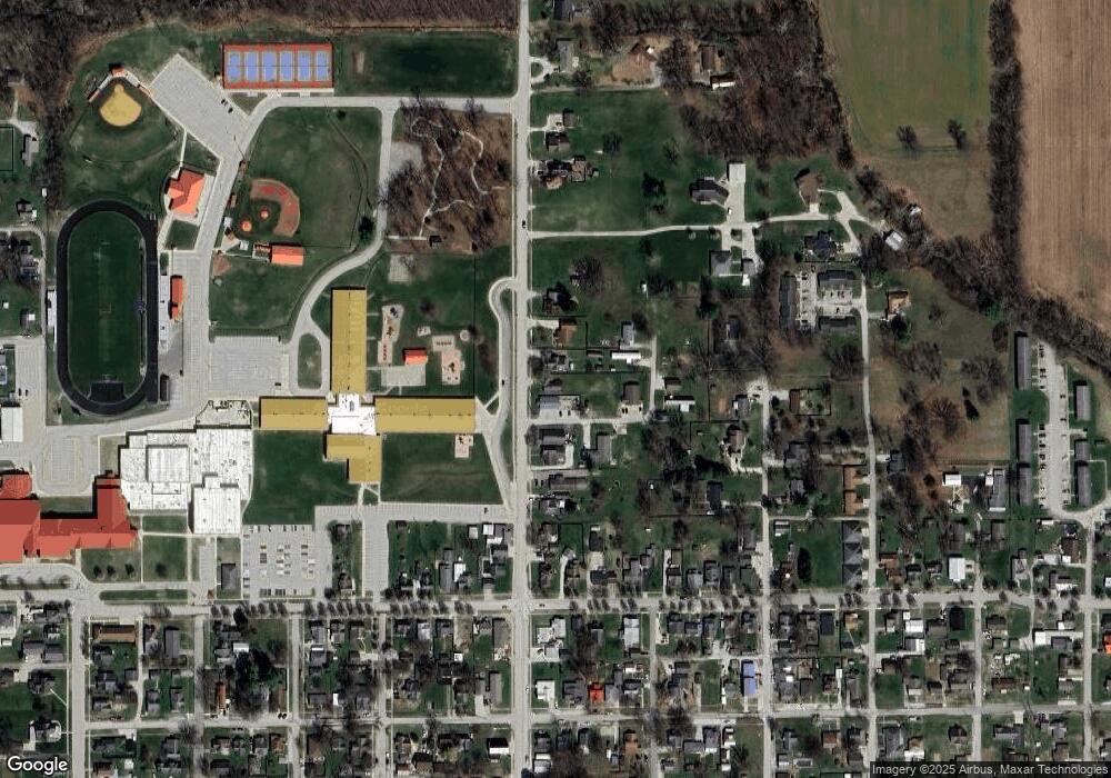 929 4th St NE, Linton, IN 47441 - photo 1