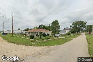10730 2nd St, Center Junction, IA 52212