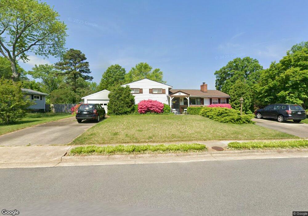 7004 Davis St, Alexandria, VA 22306 - photo 1