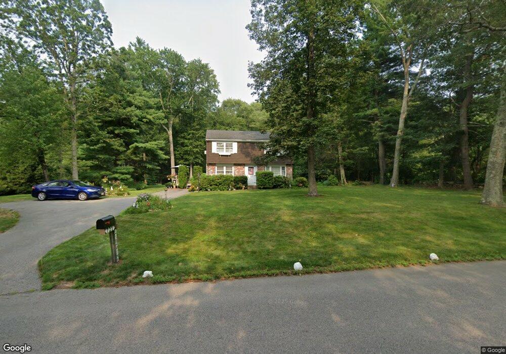 721 Lincoln St, Franklin, MA 02038 - photo 1