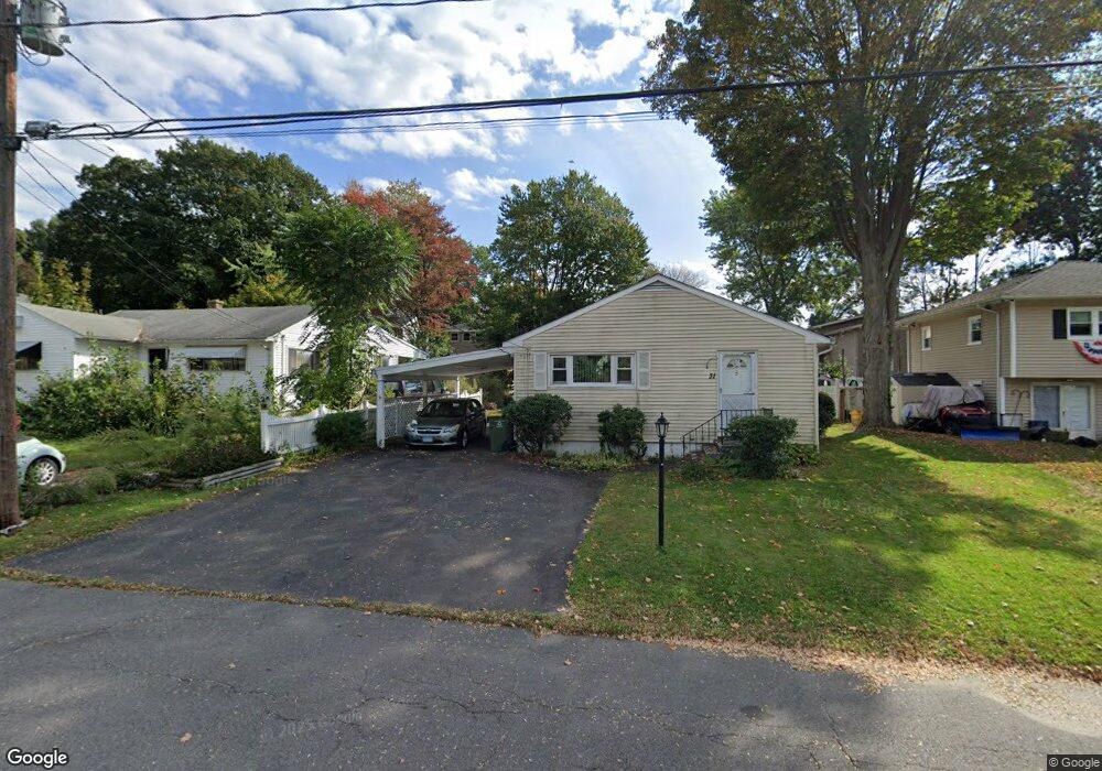 31 Oakleaf Dr, Waterbury, CT 06708 - photo 1