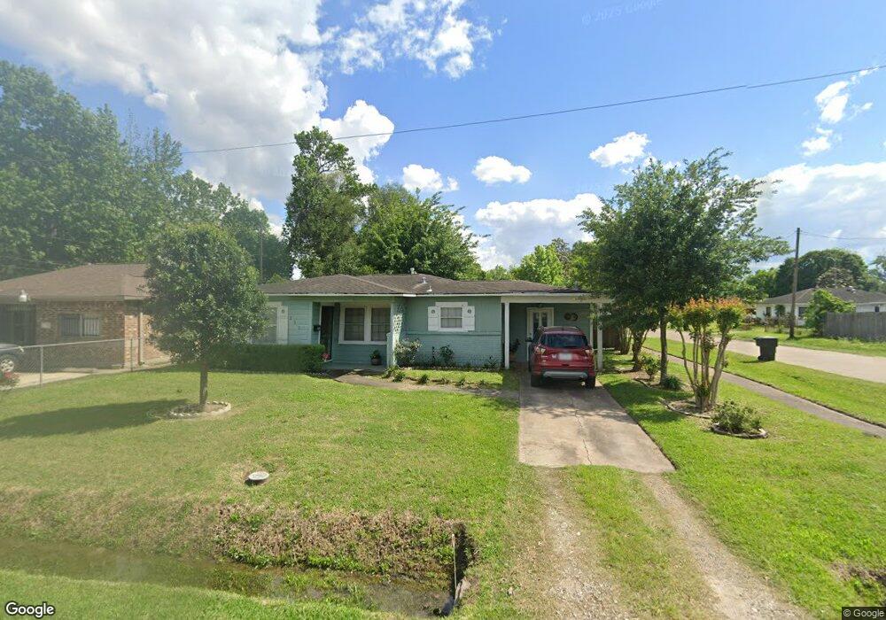 250 Norview Dr, Houston, TX 77022 - photo 1