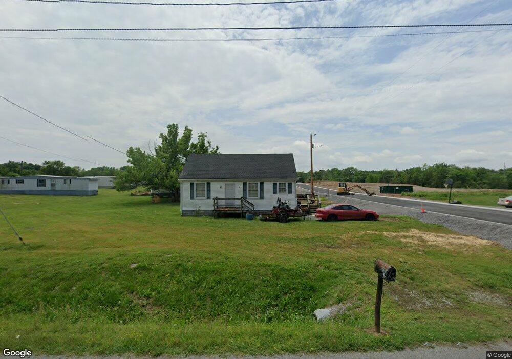 401 Dover St, Shelbyville, TN 37160 - photo 1
