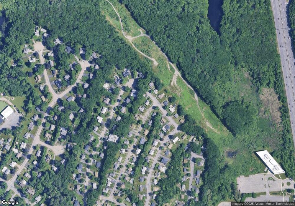 80 Crestview Rd, Waltham, MA 02451 - photo 1