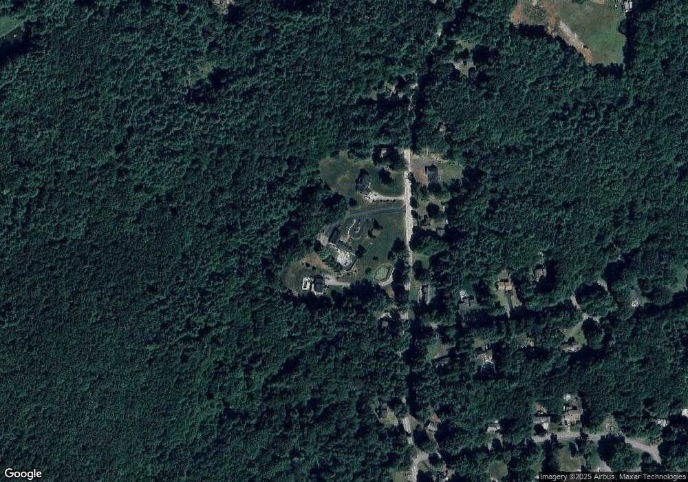 17 Naticook Rd, MerriMacK, NH 03054 - photo 1