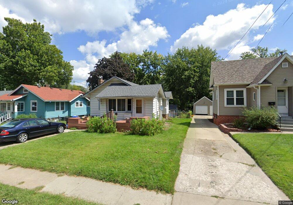 2709 30th St, Des Moines, IA 50310 - photo 1