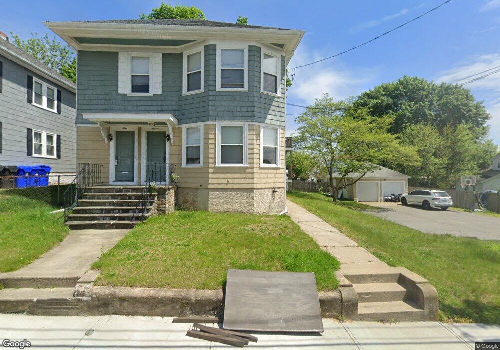 5 Middle St, West Warwick, RI 02893 - photo 1