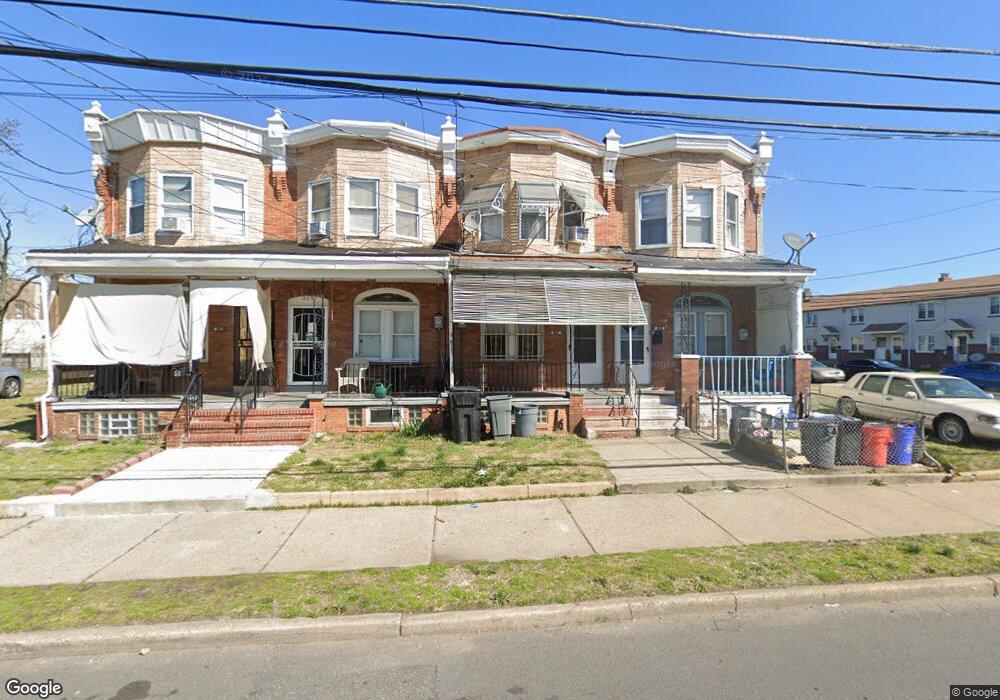 867 Carl Miller Blvd, Camden, NJ 08104 - photo 1