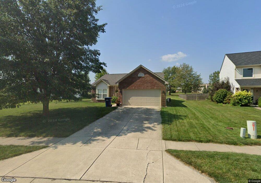 12902 Dolphins Ln, Fishers, IN 46037 - photo 1