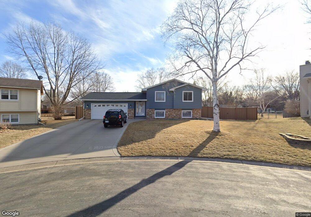 10863 100th Place N, Maple Grove, MN 55369 - photo 1