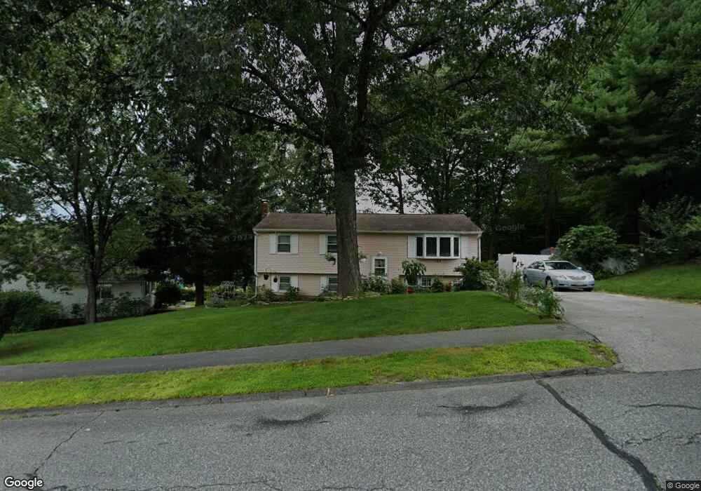 124 Main Blvd, Shrewsbury, MA 01545 - photo 1