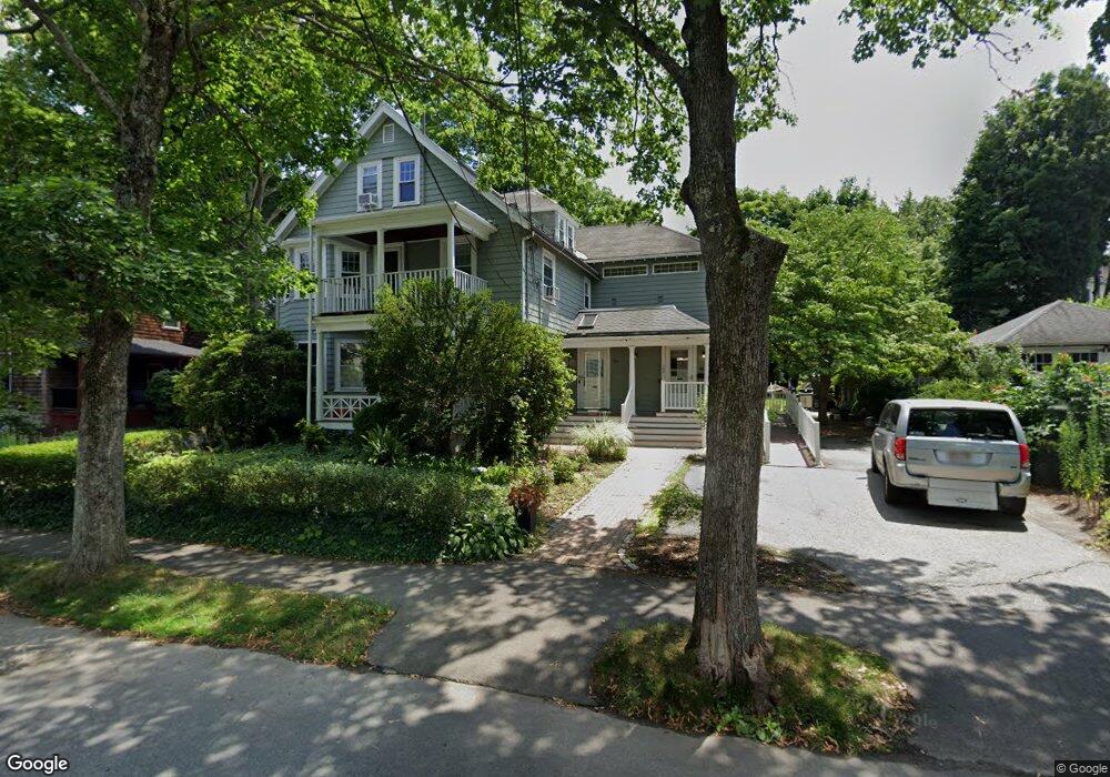 154 Warren St unit 154, Newton Center, MA 02459 - photo 1