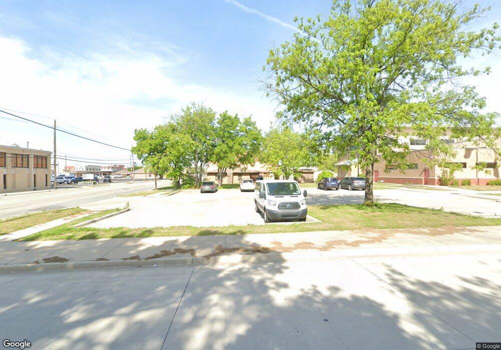 301 N Denton St, Gainesville, TX 76240 - photo 1