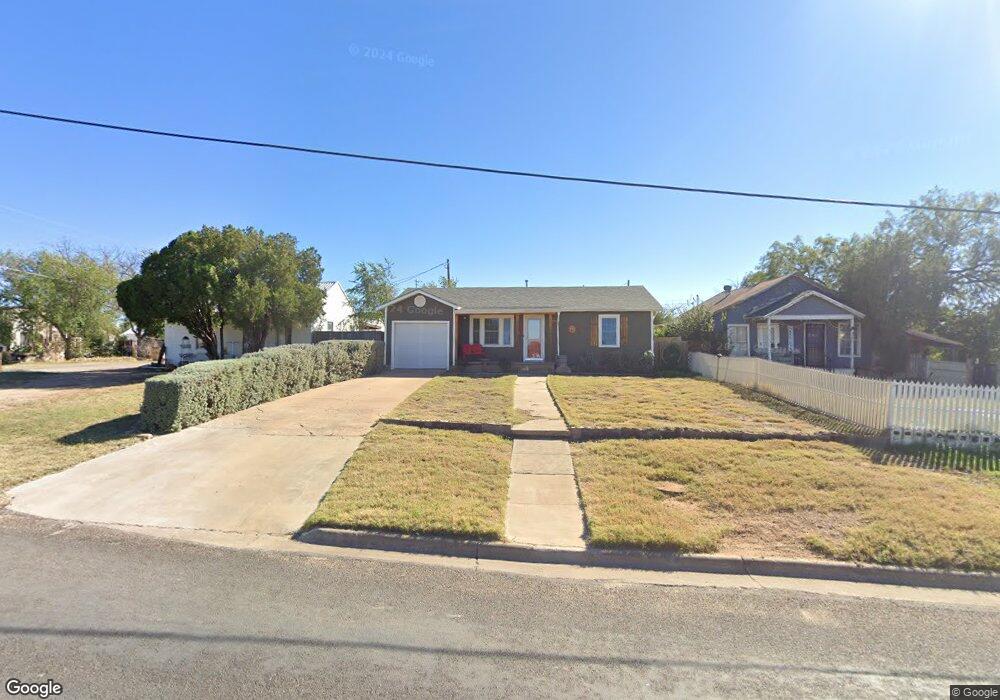 110 E 15th St, Big Spring, TX 79720 - photo 1