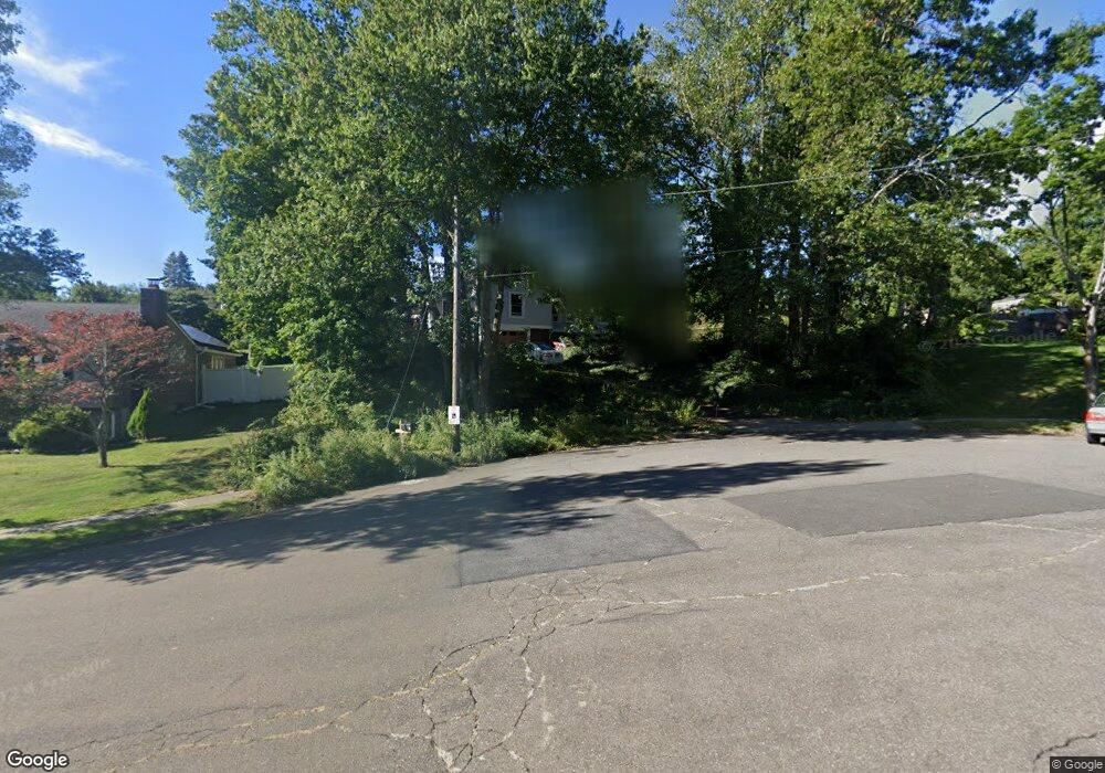 10 Carriage Dr, West Haven, CT 06516 - photo 1