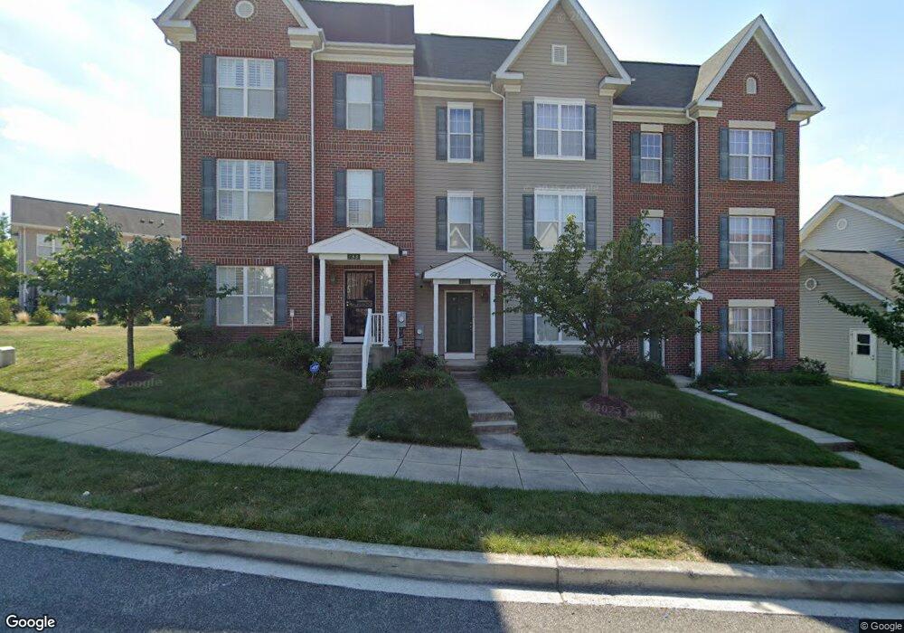 131 57th St SE, Washington, DC 20019 - photo 1