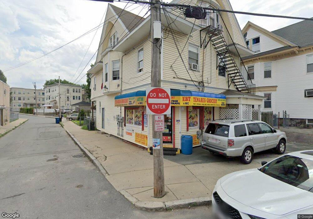 64 Berkeley St unit 3, Lawrence, MA 01841 - photo 1